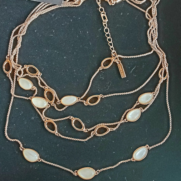 New Kenneth Cole New York Multi-strand Necklace. - Picture 7 of 14